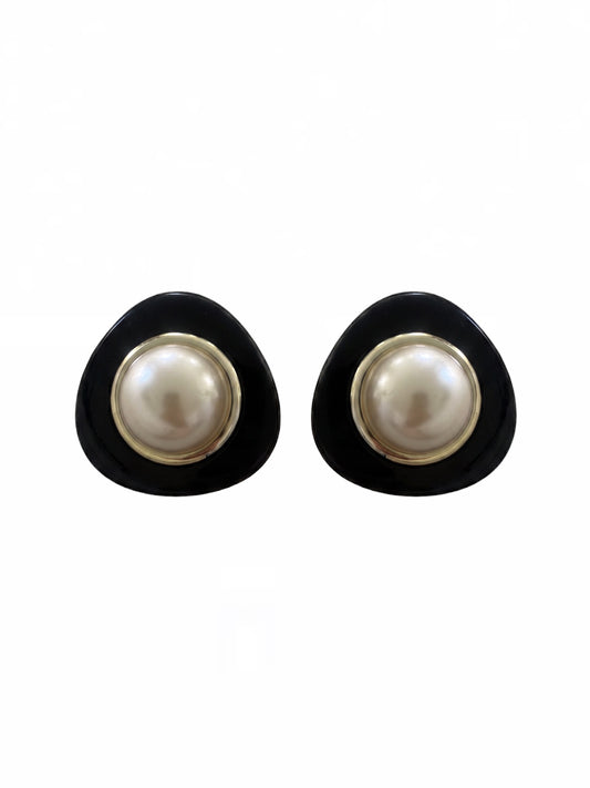 VINTAGE Pearl Statement Earring