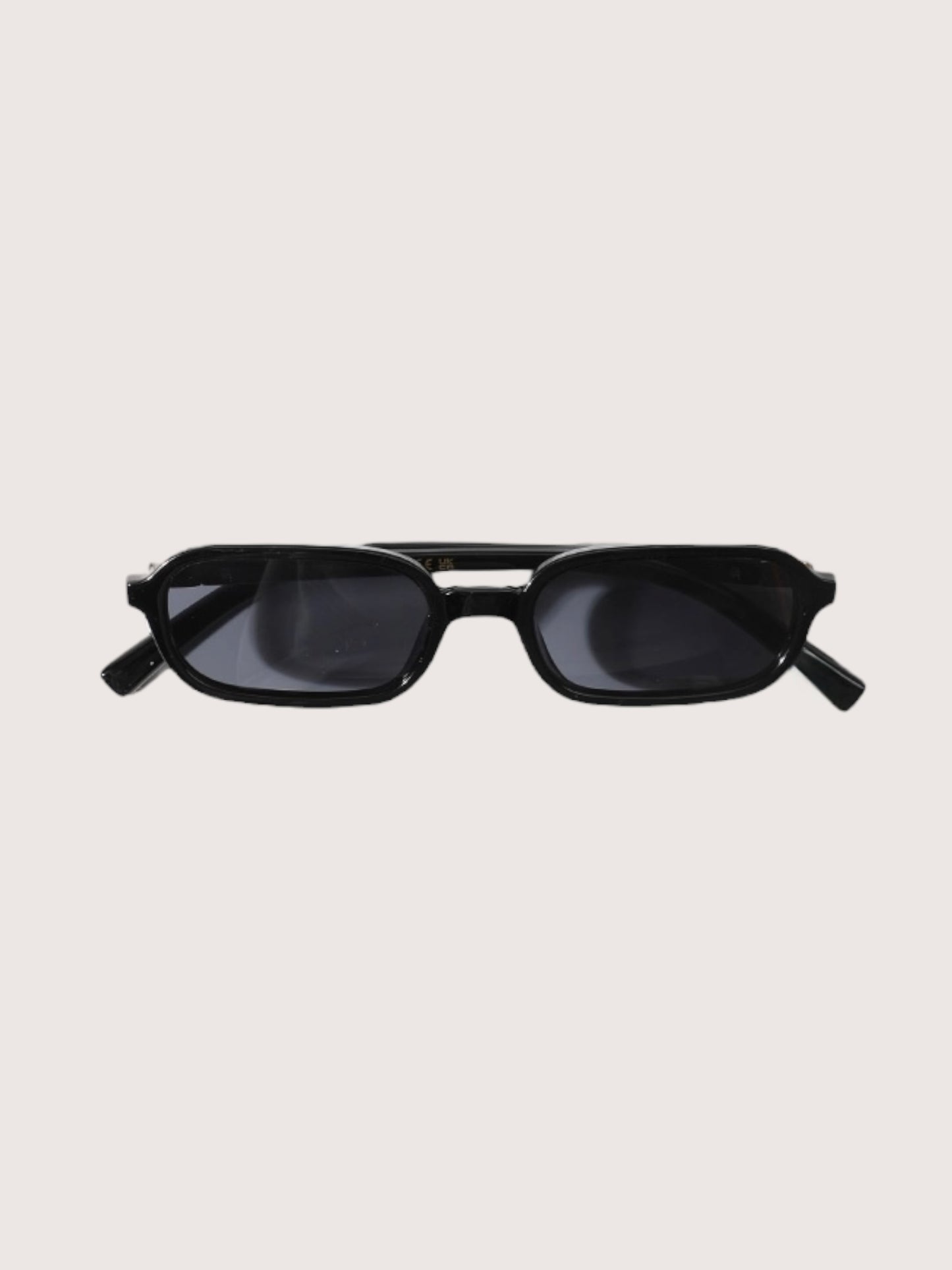Slim Oval Sunglasses | Black