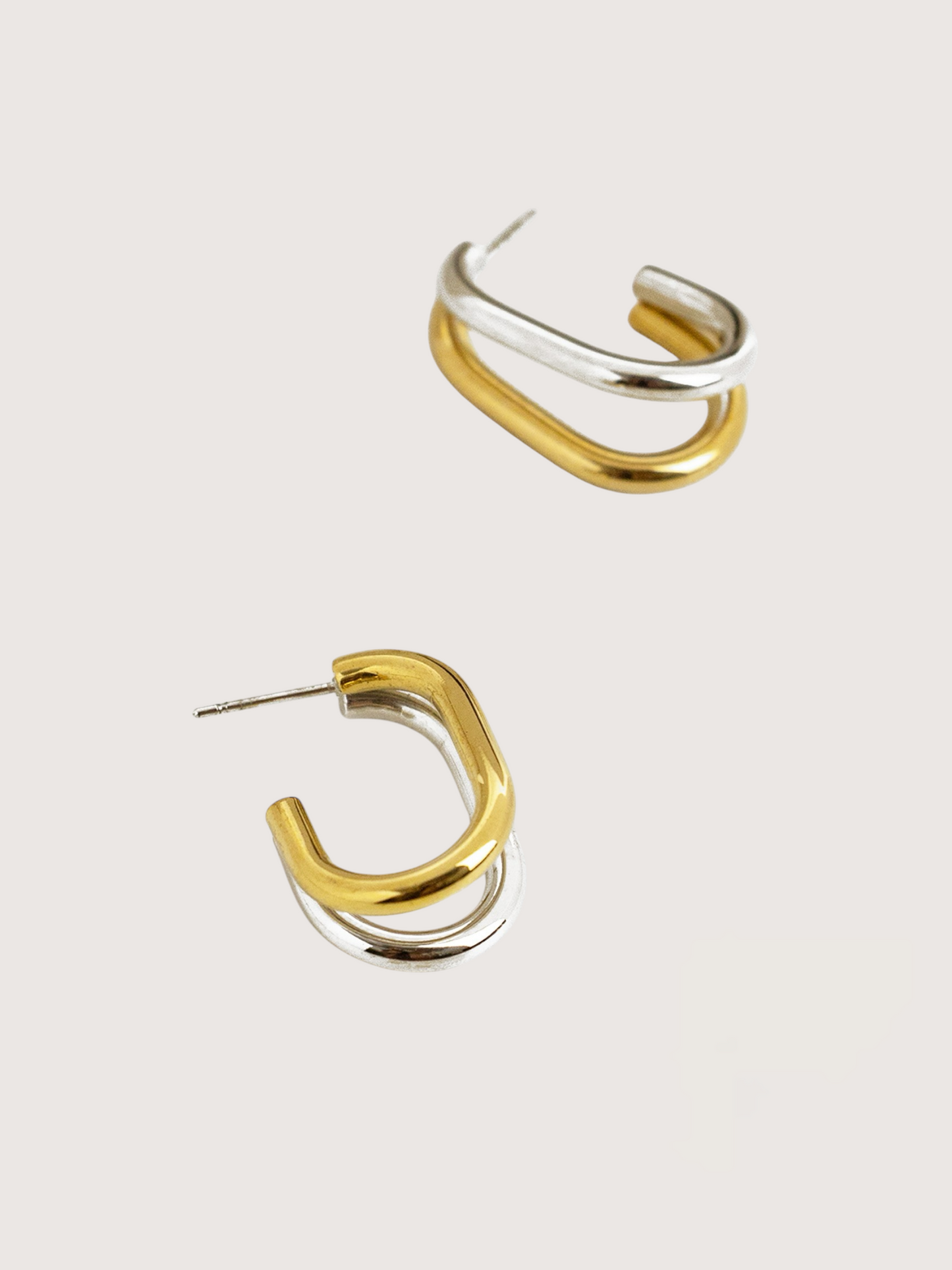 Curved Link Earring