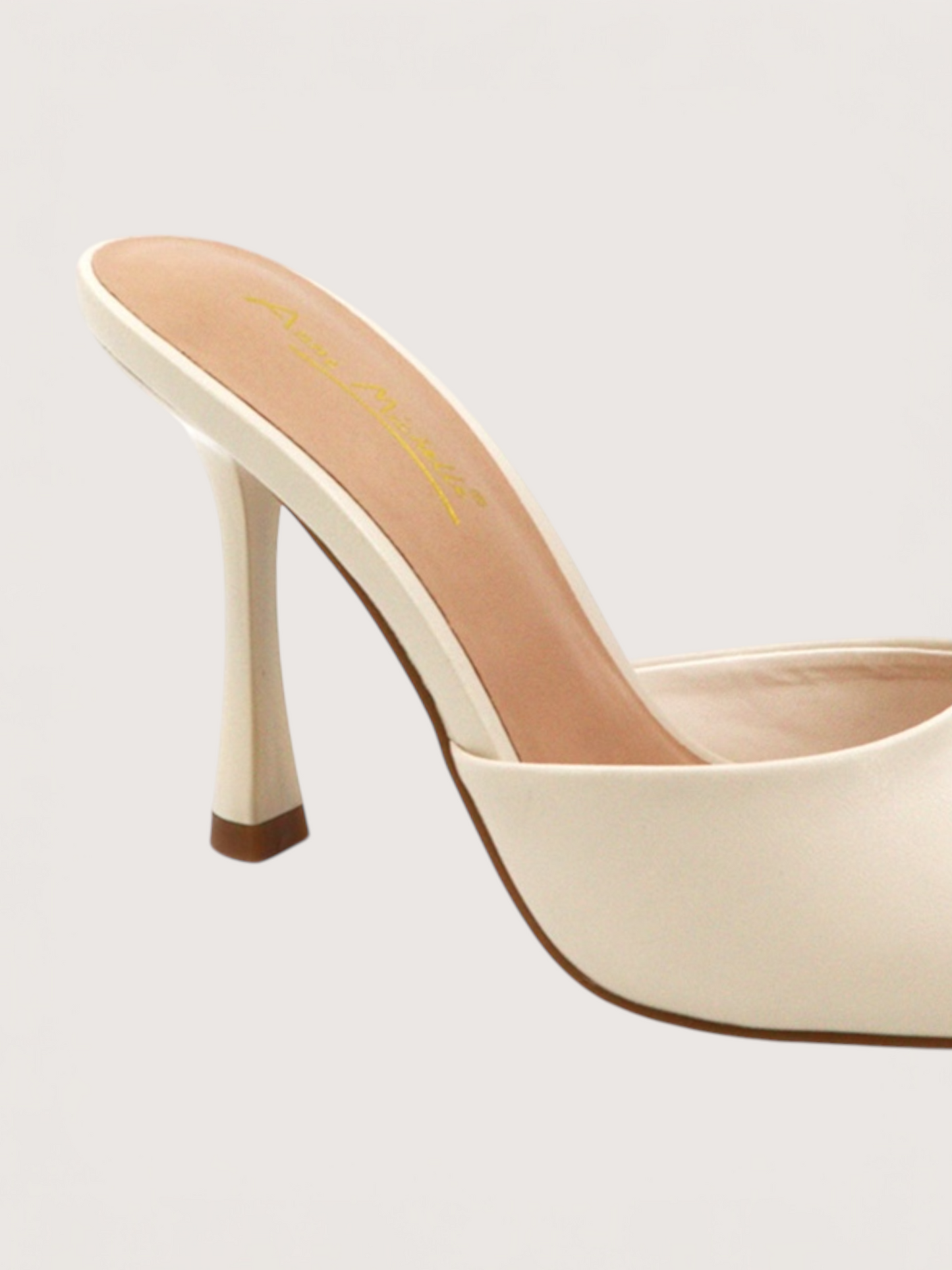 Milos Slip On Heel | Bone