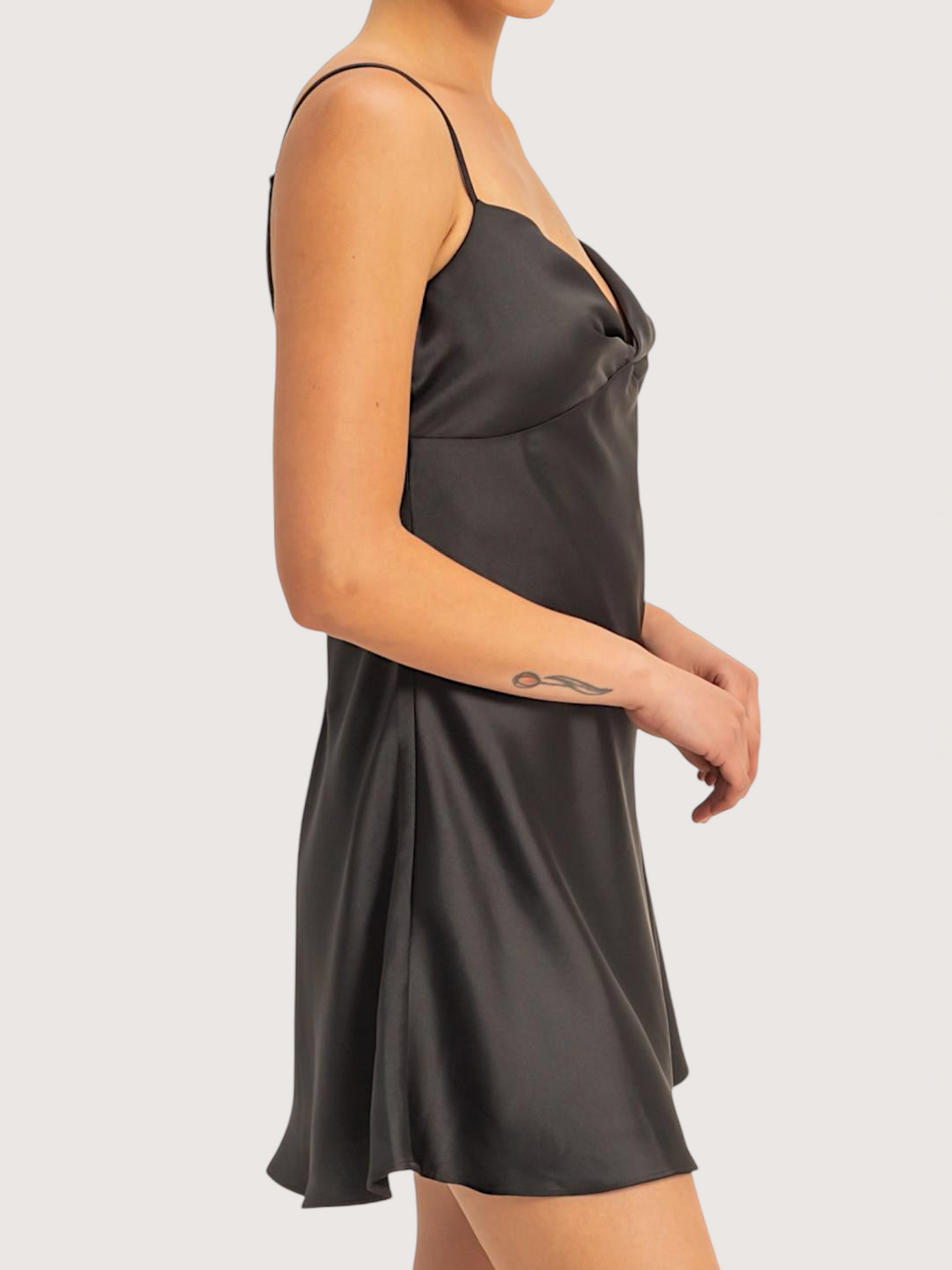 Sweetheart Satin Mini Dress | Black
