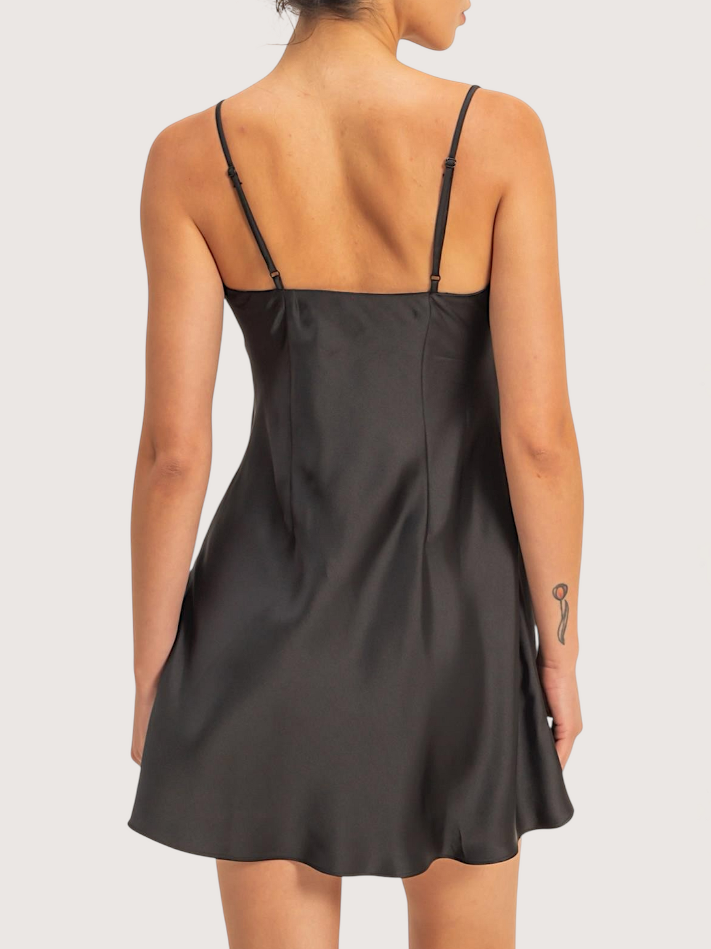 Sweetheart Satin Mini Dress | Black
