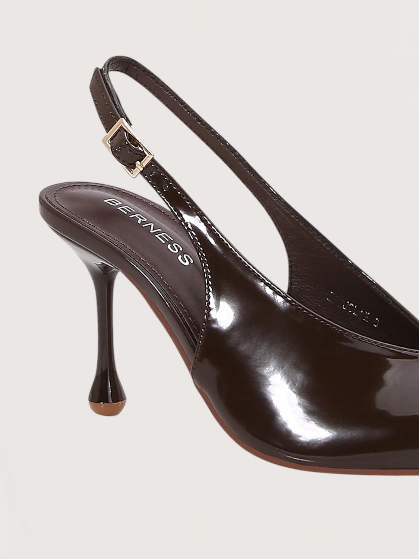Jolie Patent Pumps