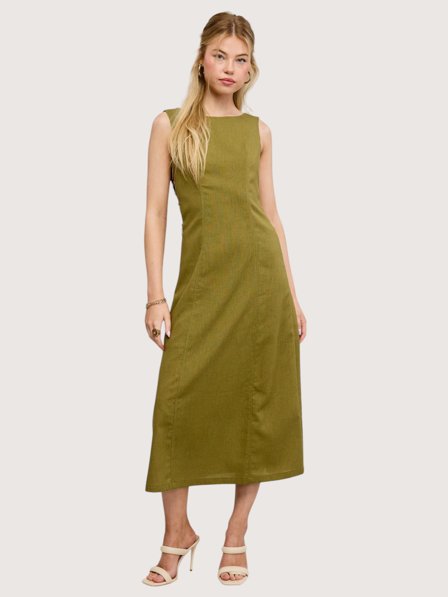 Side Ring Midi Dress