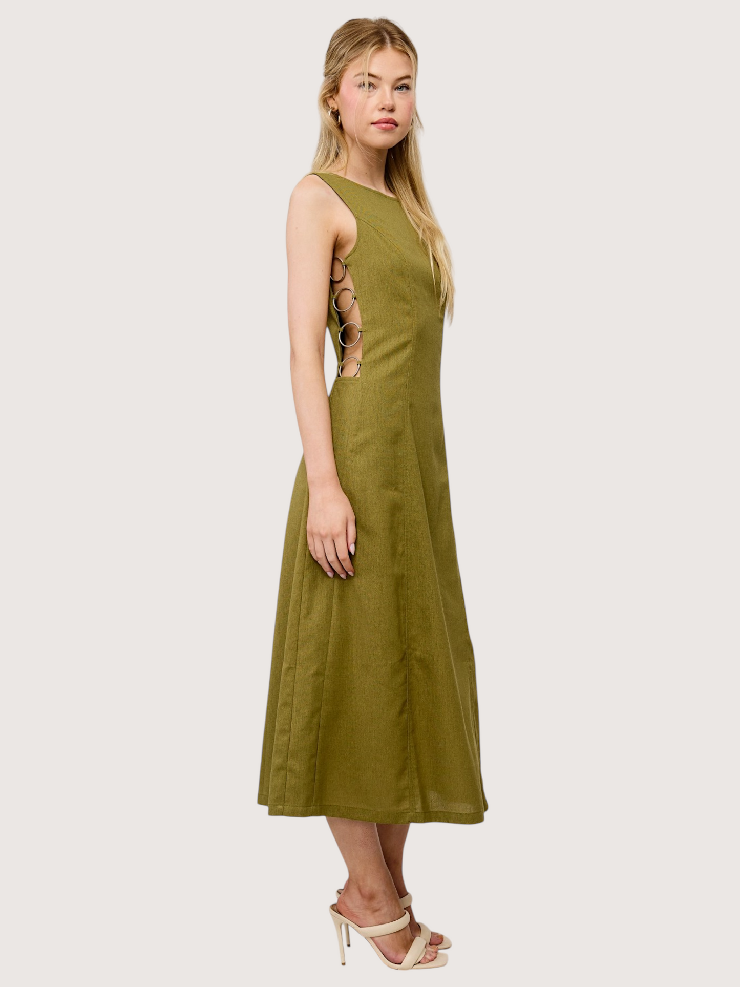 Side Ring Midi Dress