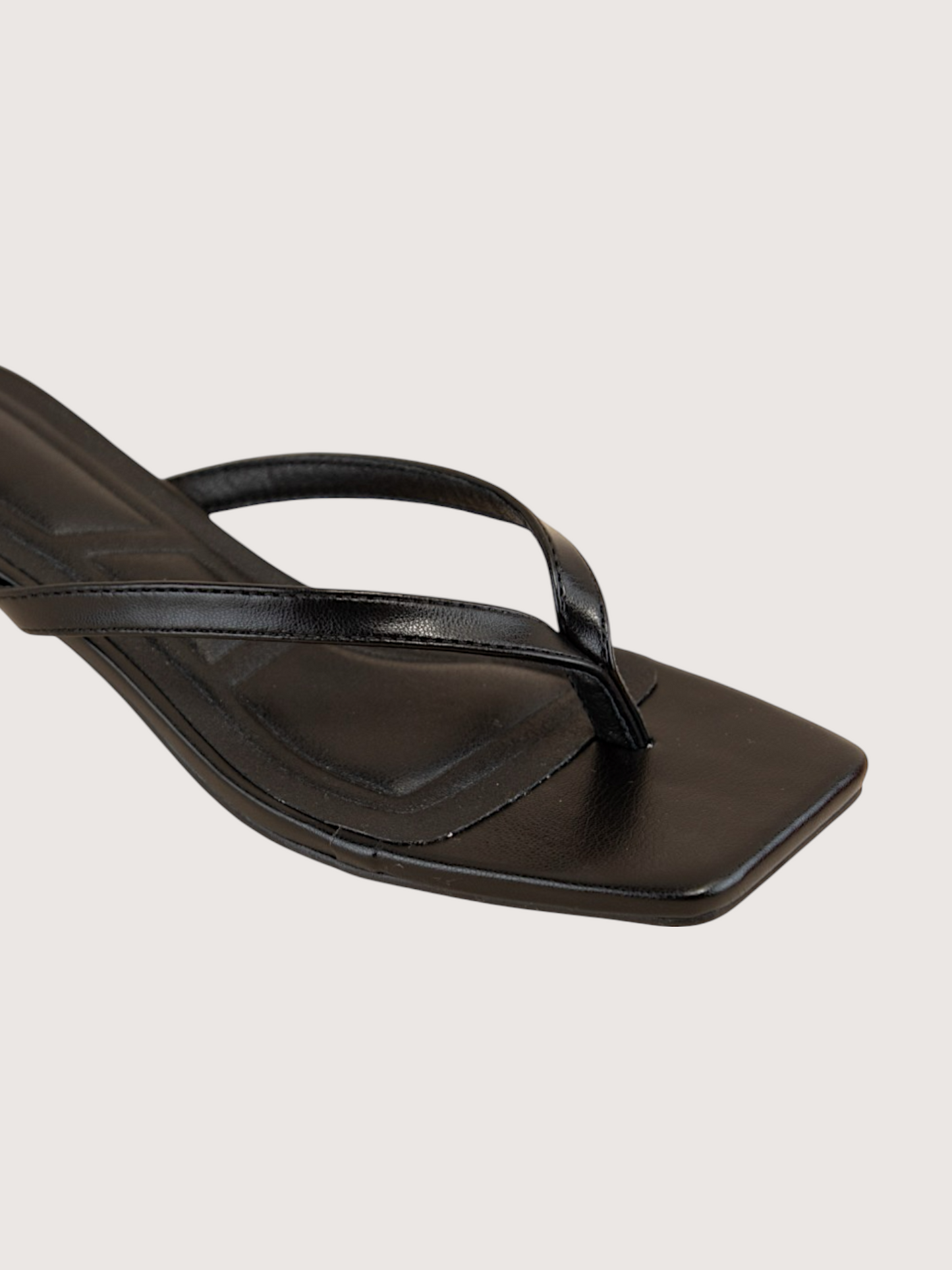 Raya Kitten Heel