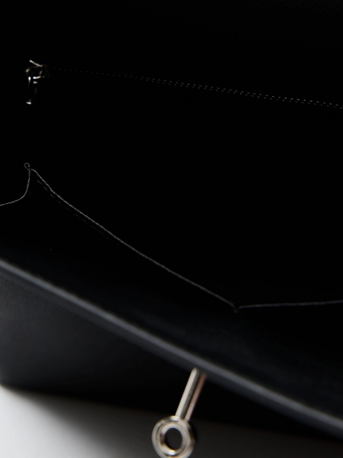 Kelvi Toggle Bag | Black