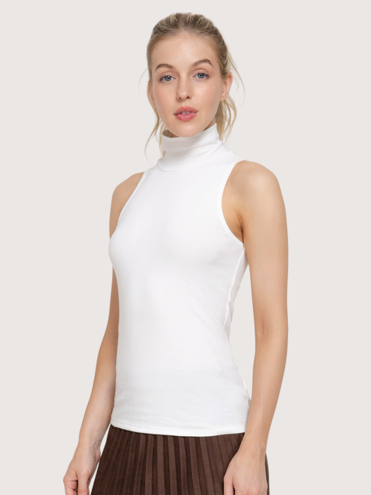 Sleeveless Cotton Turtleneck | White