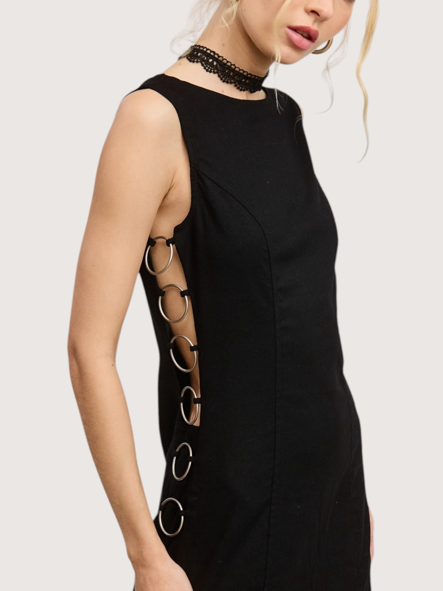Side Ring Mini Dress |Black