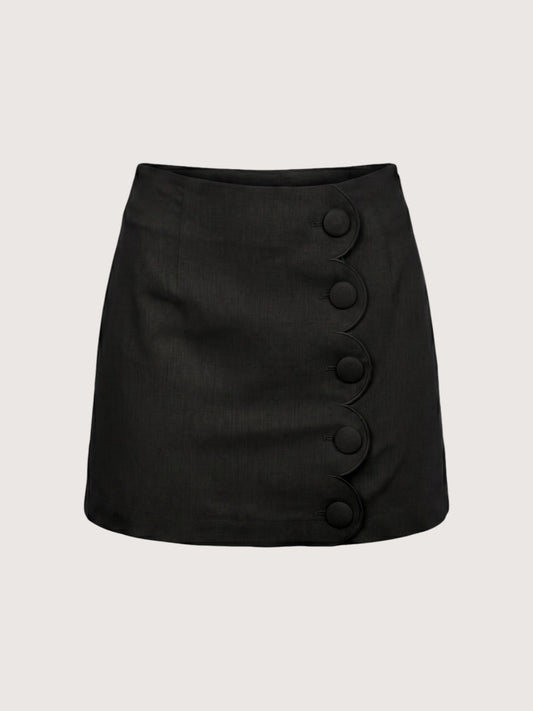 Scallop Trim Skort | Black