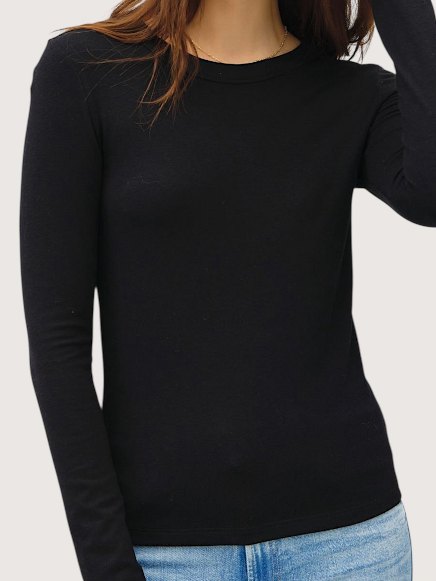Rounded Neckline LS Top | Black