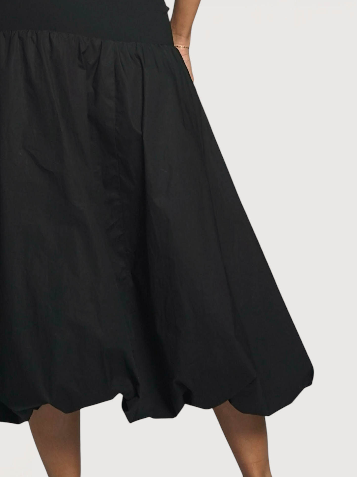 Balloon Hem Midi Skirt