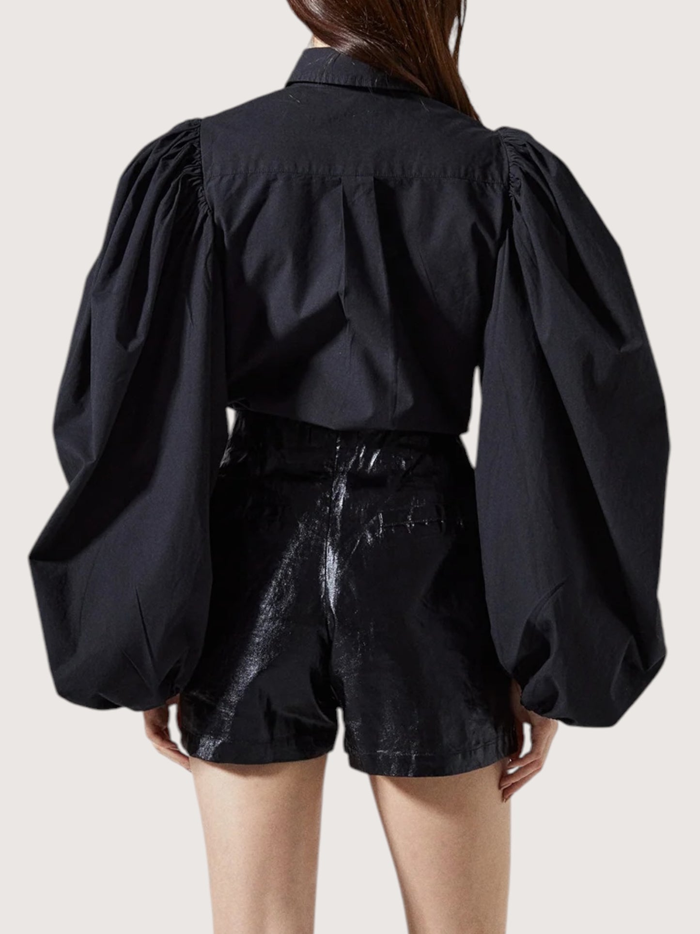 Frida Metallic Linen Short