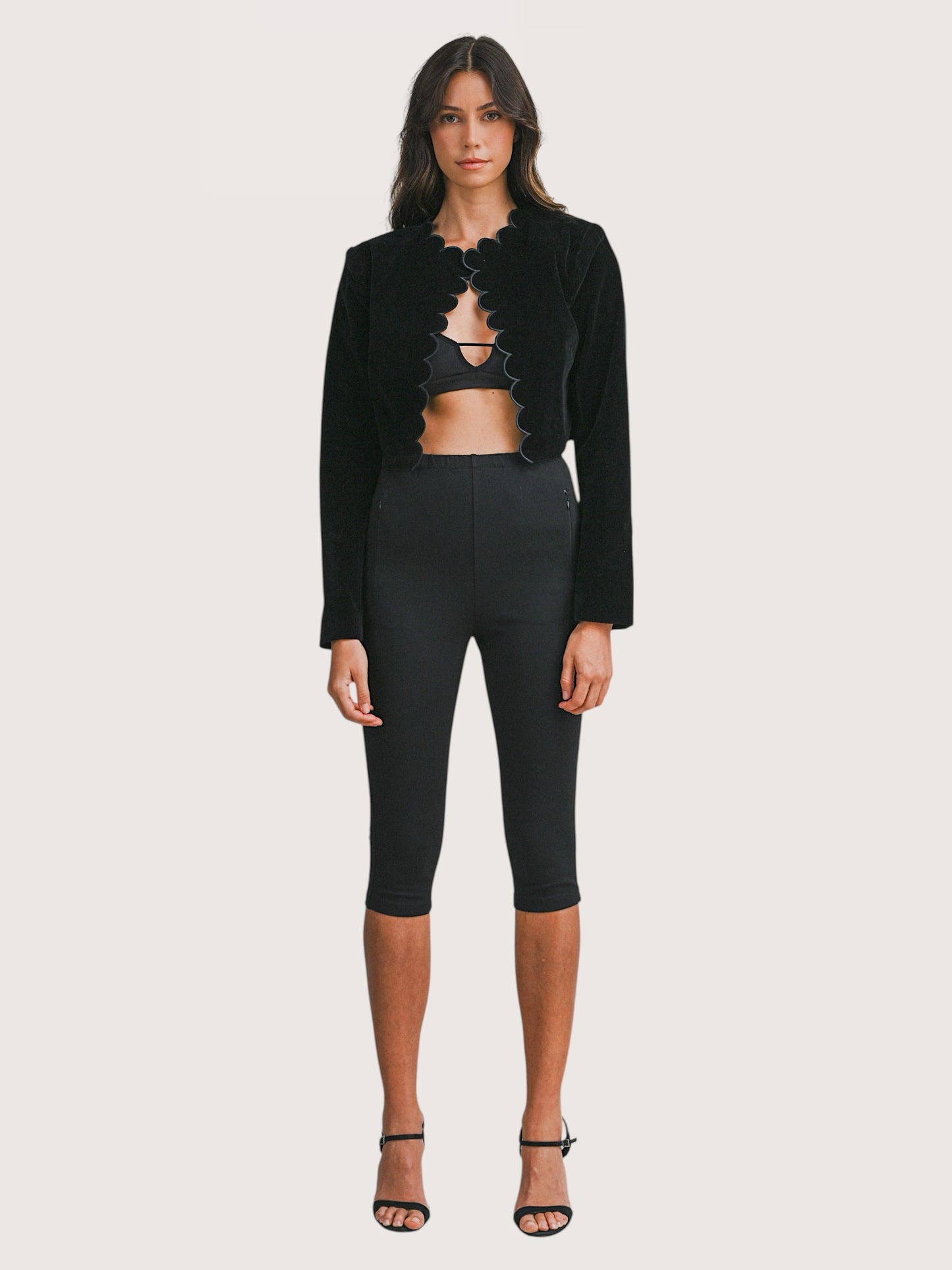 Side Zipper Capri Pant