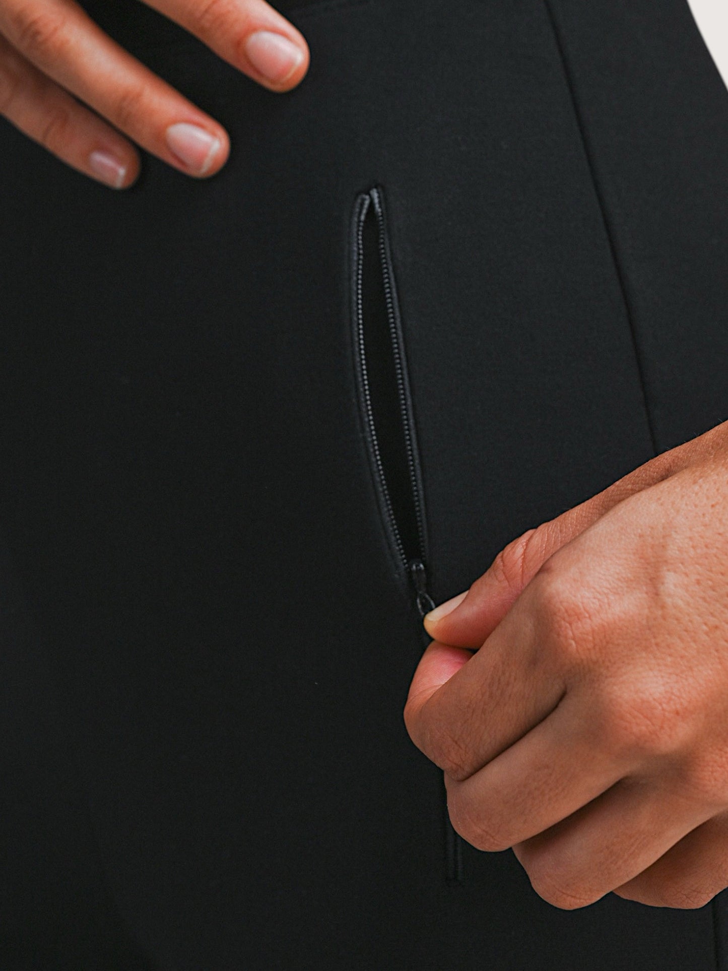 Side Zipper Capri Pant