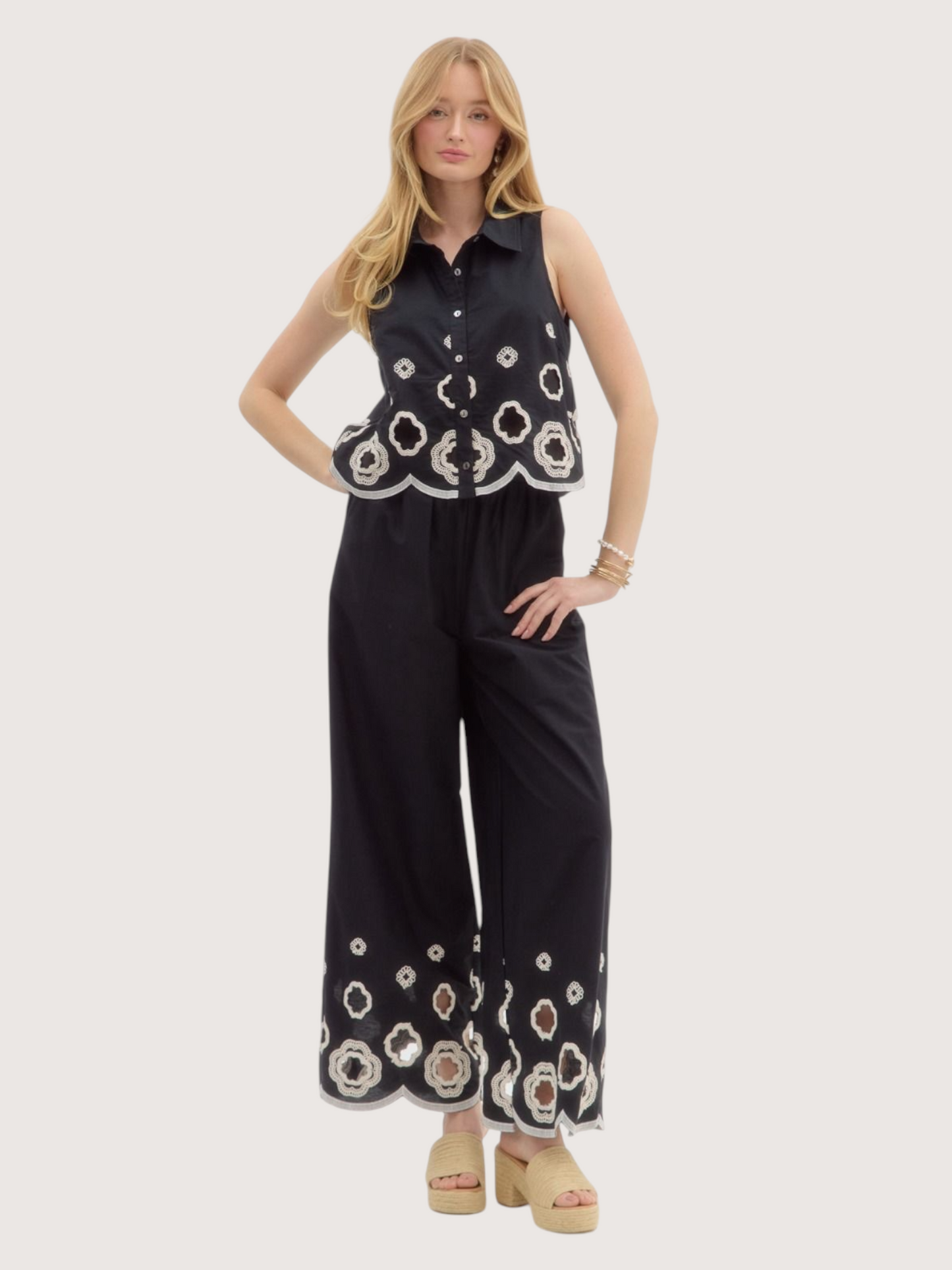 Embroidered Scallop Trim Culotte