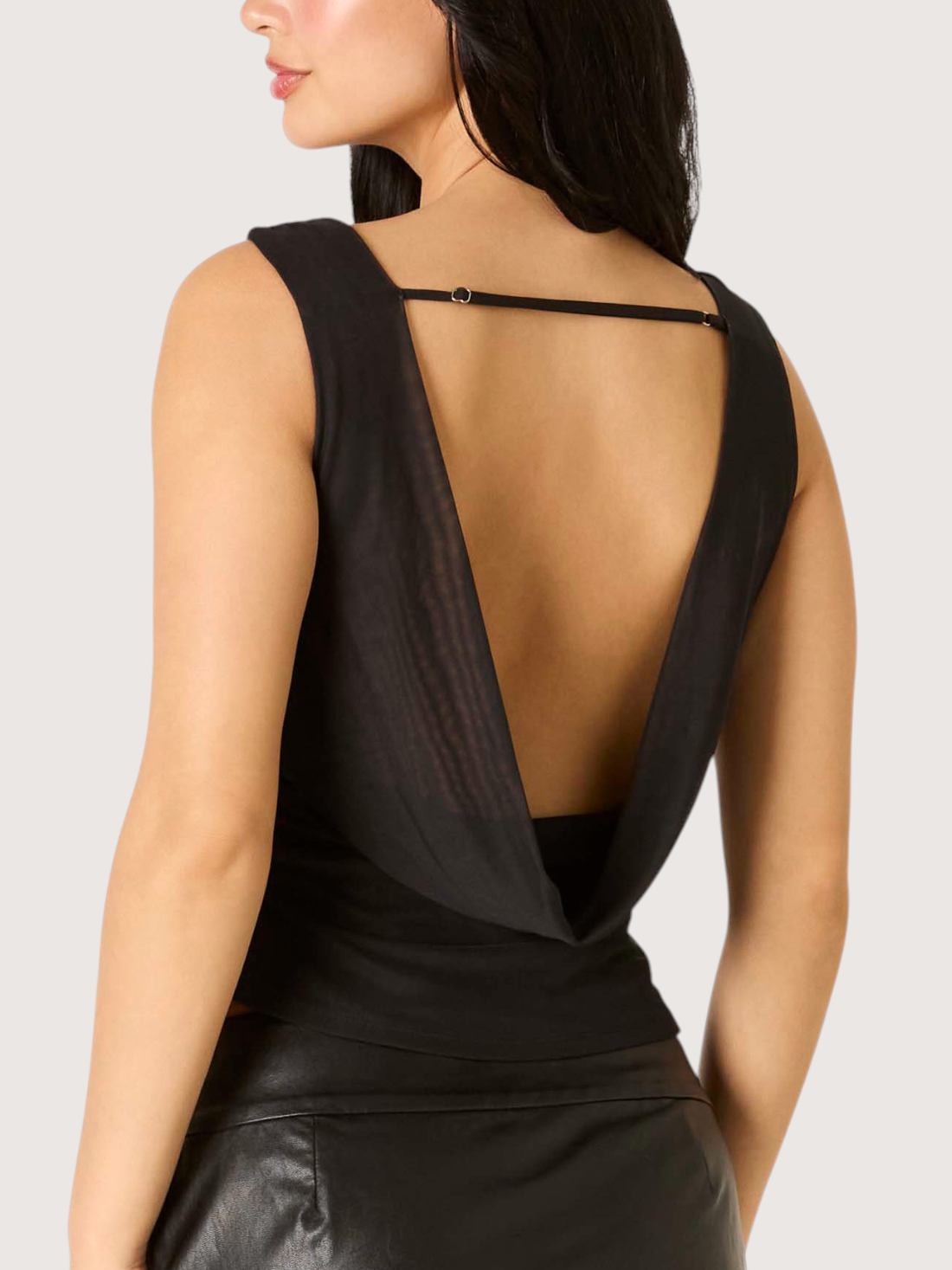 Tati Mesh Boatneck Top | Black