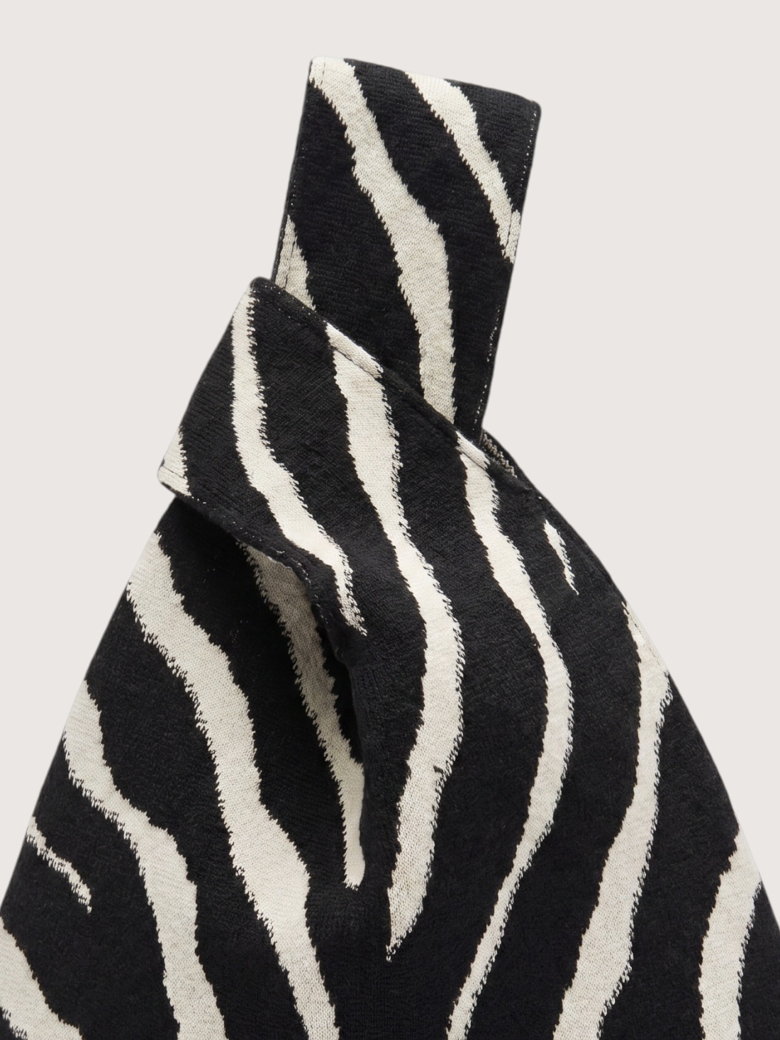 Zebra Knot Bag