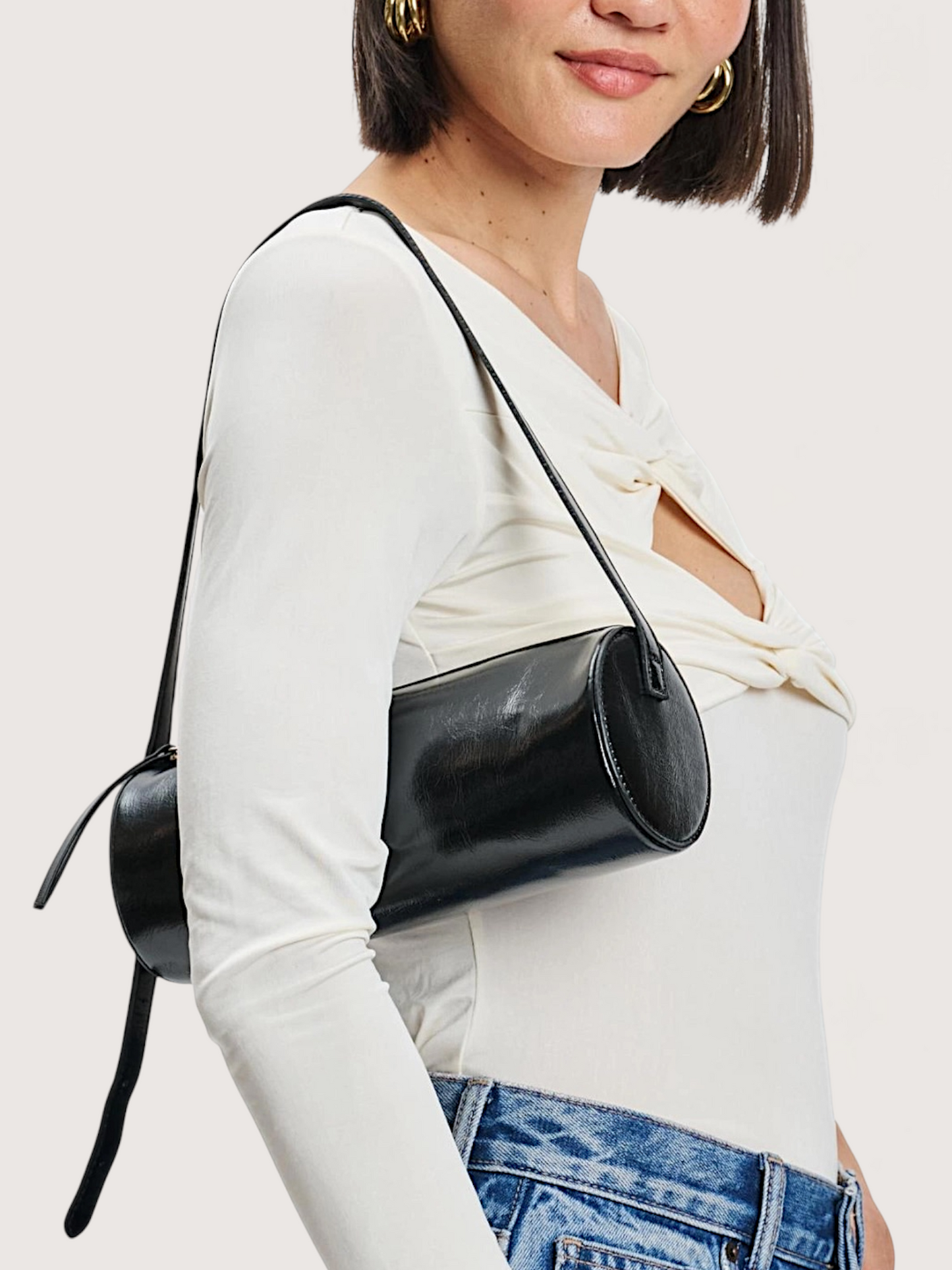 Mila Circular OTS Bag | Black