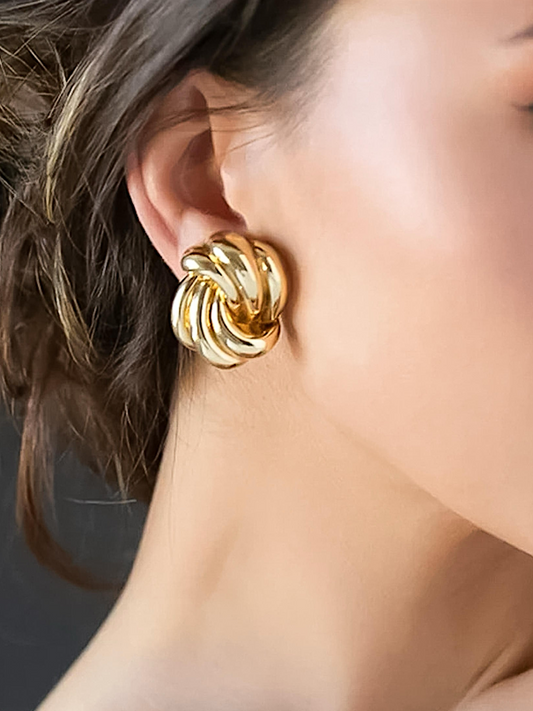 Wave Statement Stud