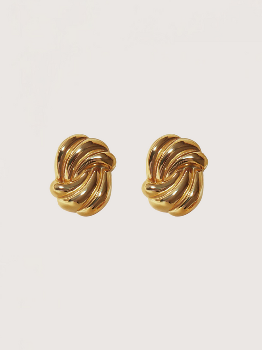 Wave Statement Stud