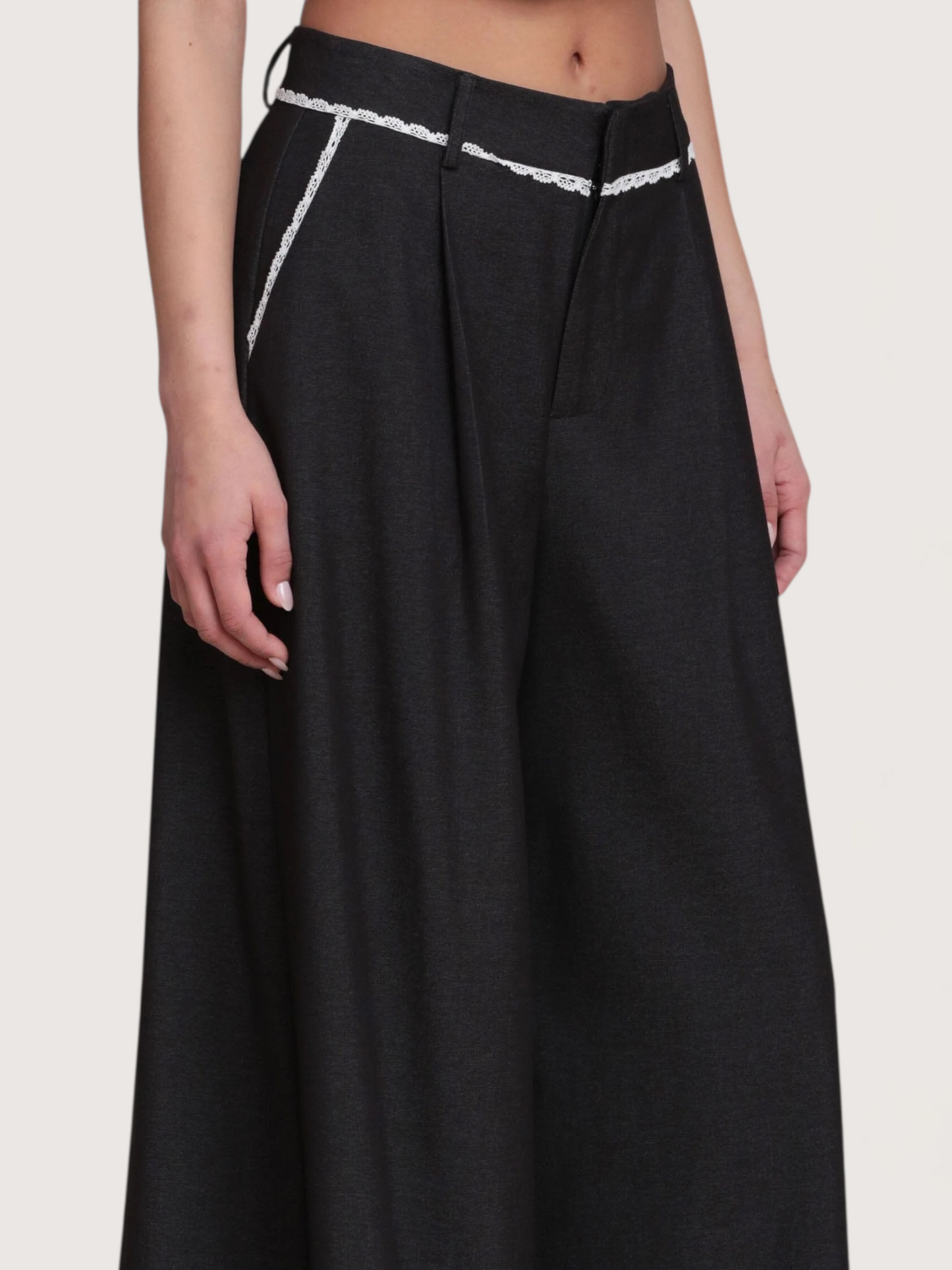 Avec Wide Leg Trouser