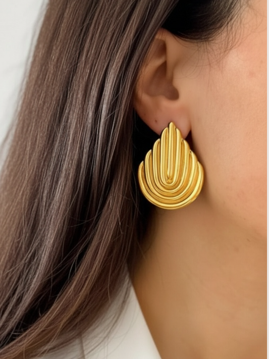 Lela Teardrop Earring