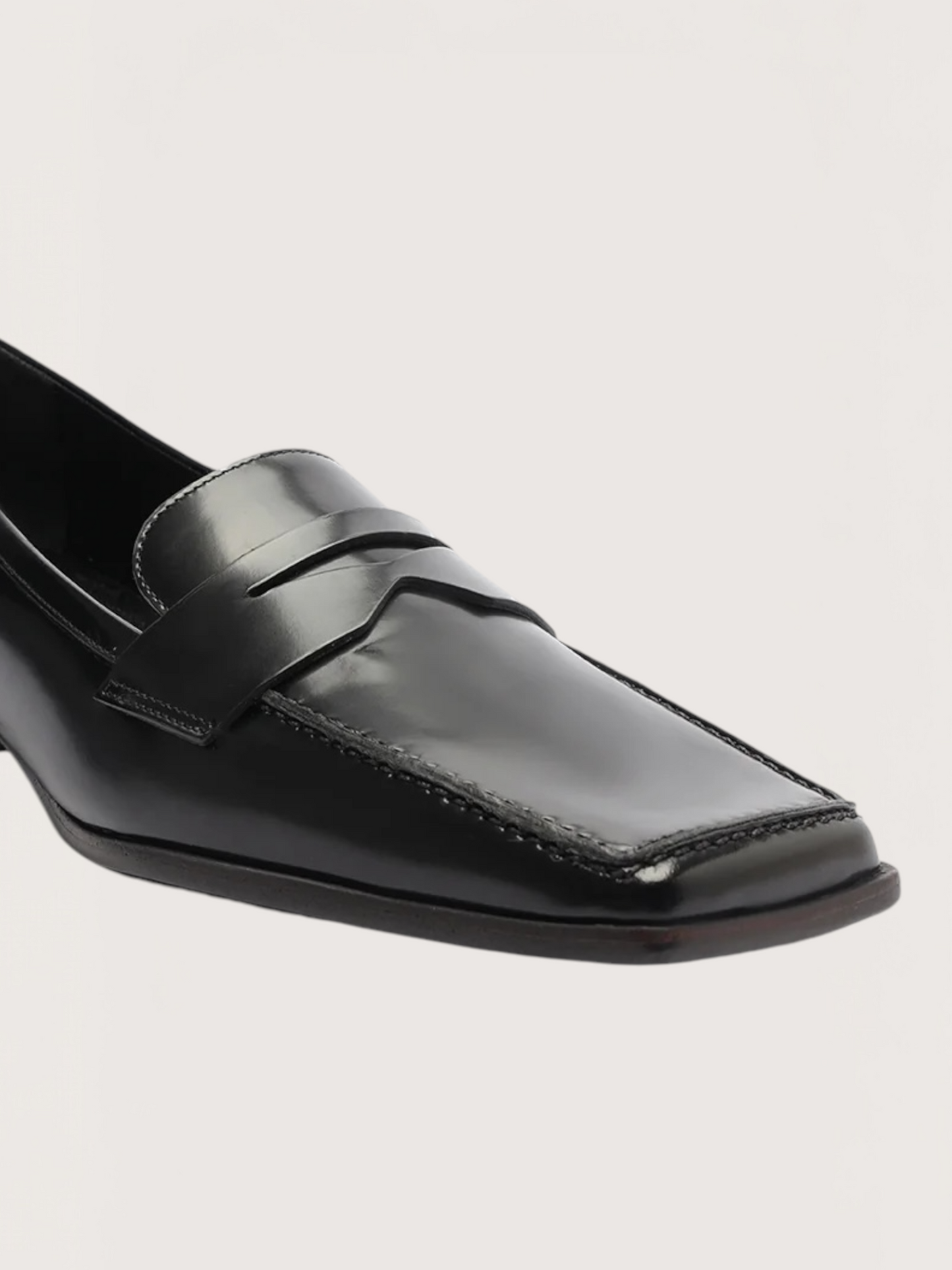 Ashton Leather Loafer