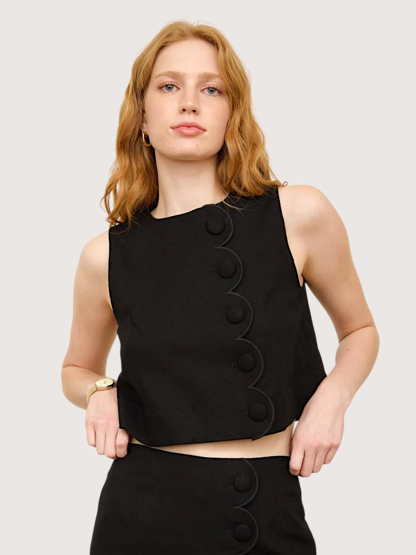 Scallop Trim Top | Black