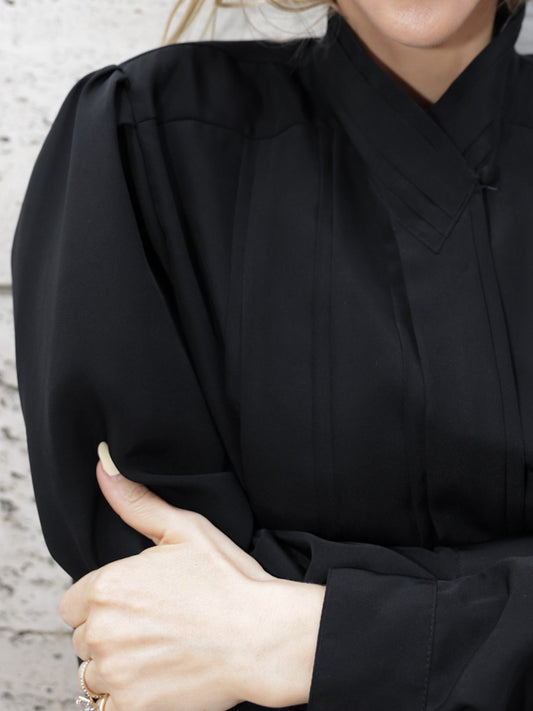 VINTAGE Broad Shoulder Blousse